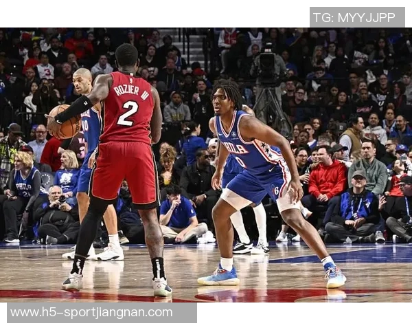 马克西火力全开22投14中狂砍36分8篮板4助攻三分球命中率高达667